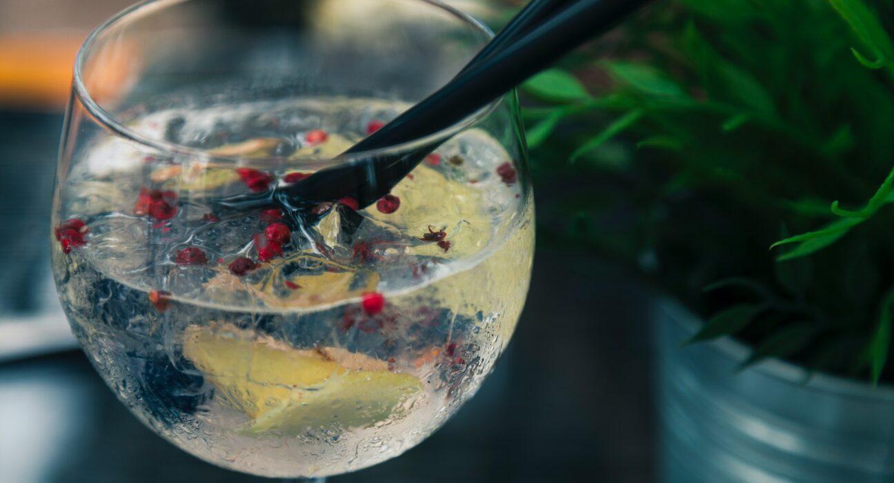 Hűsítő italok a forró nyári napokra: receptek és tippek
